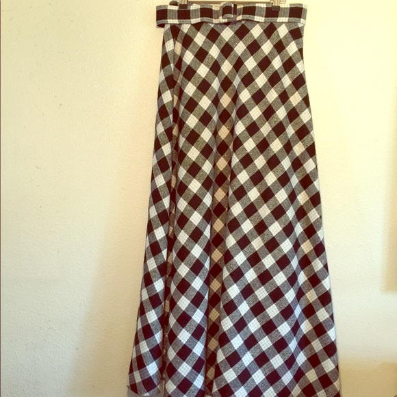 Dresses & Skirts - Plaid belted maxi skirt